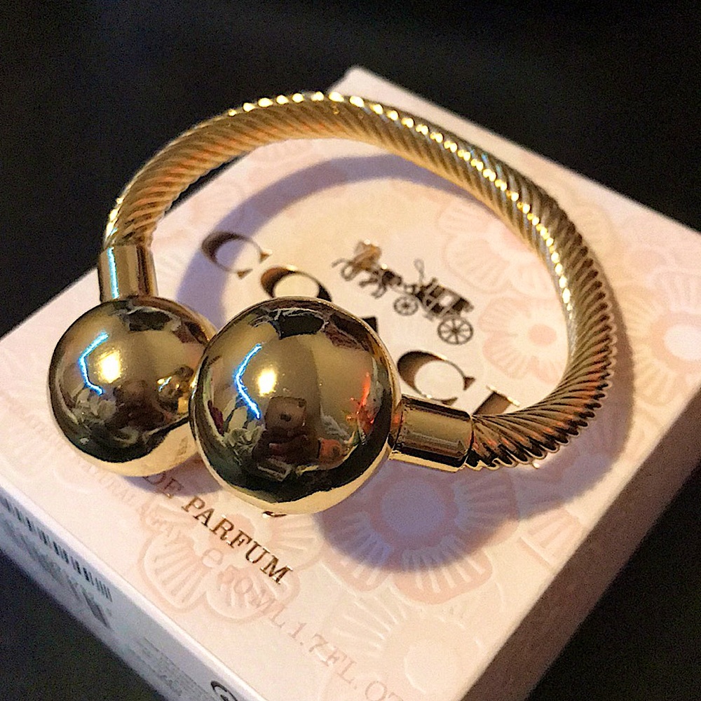 Fashion Jewelry: Bracelet